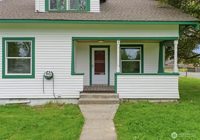 Photo 3 of Single family home for sale at 10302 40th Avenue E, Tacoma, WA 98446 | MLS# NWM2532330 | Listing updated on 2026-09-22