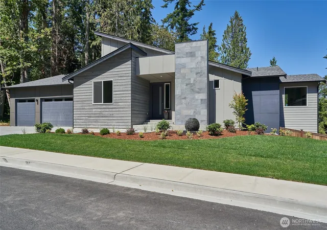 Photo 1 of Contingent at 17603 142nd Avenue E #13, Puyallup, WA 98374 | MLS# NWM2532423 | Listing updated on 2026-10-13