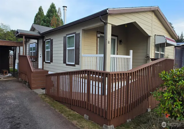 Photo 2 of Manufactured home for sale at 10239 185th Street Sw #10, Rochester, WA 98579 | MLS# NWM2532449 | Listing updated on 2026-09-21