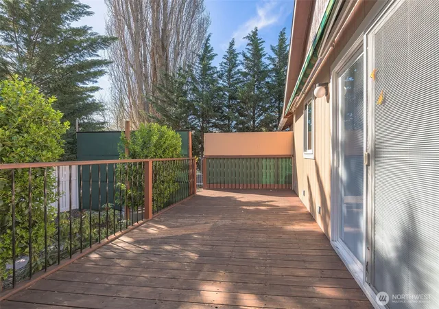 Photo 3 of Single family home for sale at 224 Vine St, Cashmere, WA 98815 | MLS# NWM2533052 | Listing updated on 2026-09-21