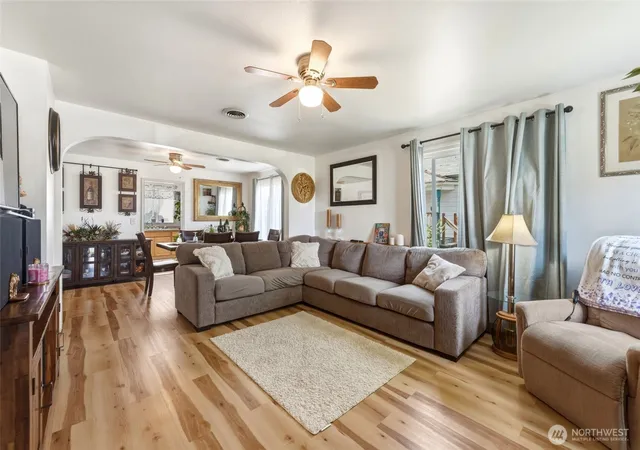 Photo 4 of Sale Pending at 120 SE 11th Avenue, Milton Freewater, OR 97862 | MLS# NWM2533175 | Listing updated on 2026-09-25