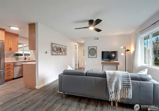 Photo 4 of Single family home for sale at 3708 NE 22nd Street, Renton, WA 98056 | MLS# NWM2533232 | Listing updated on 2026-10-01