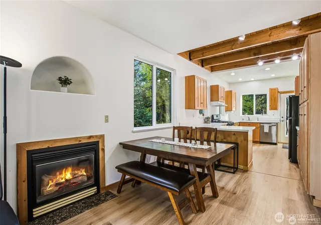 Photo 3 of Single family home for sale at 330 Keechelus Dr, Snoqualmie Pass, WA 98068 | MLS# NWM2533619 | Listing updated on 2026-09-21