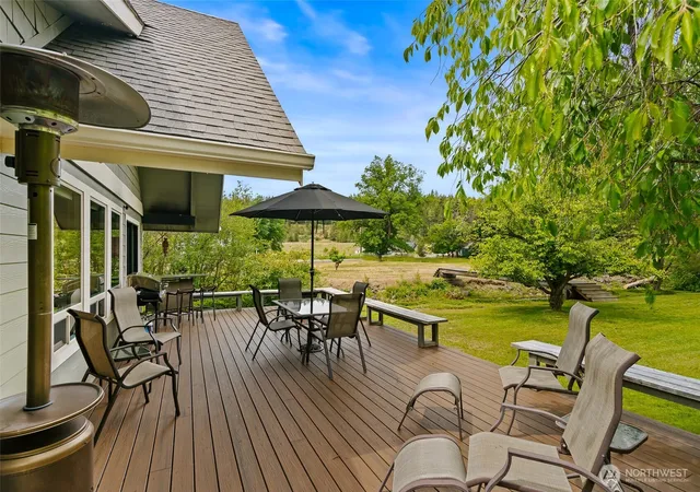 Photo 3 of Single family home for sale at 370 Burke Rd, Cle Elum, WA 98922 | MLS# NWM2533815 | Listing updated on 2026-09-21