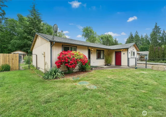 Photo 1 of Single family home for sale at 61 E Fir Ct, Shelton, WA 98584 | MLS# NWM2533836 | Listing updated on 2026-09-21