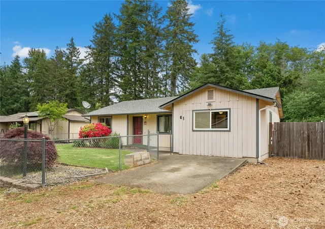 Photo 2 of Single family home for sale at 61 E Fir Ct, Shelton, WA 98584 | MLS# NWM2533836 | Listing updated on 2026-09-21