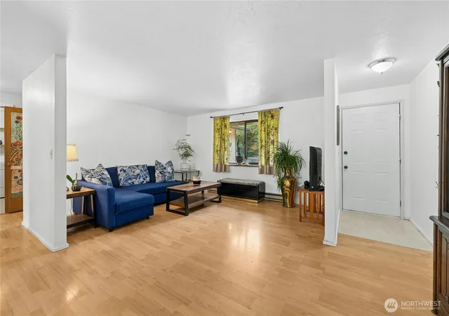 Photo 3 of Single family home for sale at 61 E Fir Ct, Shelton, WA 98584 | MLS# NWM2533836 | Listing updated on 2026-09-21