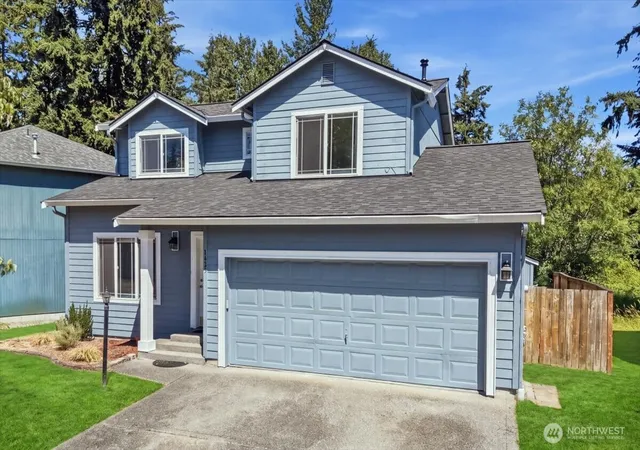 Photo 3 of Sale Pending at 1425 186th Street Ct E, Spanaway, WA 98387 | MLS# NWM2533887 | Listing updated on 2026-09-27