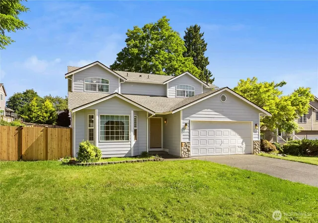 Photo 2 of Single family home for sale at 1235 29th Avenue Ct Sw, Puyallup, WA 98373 | MLS# NWM2533926 | Listing updated on 2026-09-21
