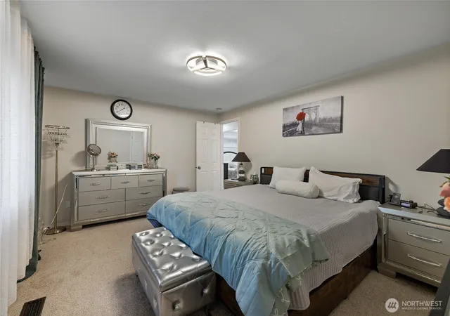 Photo 4 of Single family home for sale at 4407 62nd Street NW, Gig Harbor, WA 98335 | MLS# NWM2534152 | Listing updated on 2026-09-21