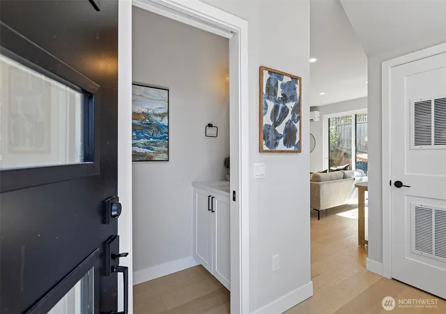 Photo 4 of Single family home for sale at 4114 NE 60th Street, Seattle, WA 98115 | MLS# NWM2534204 | Listing updated on 2026-09-23