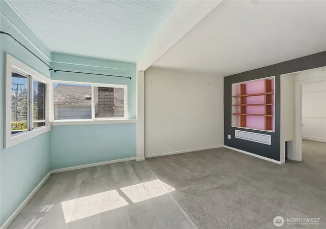 Photo 4 of Sale Pending at 3526 S Bennett St, Seattle, WA 98118 | MLS# NWM2534305 | Listing updated on 2026-09-29