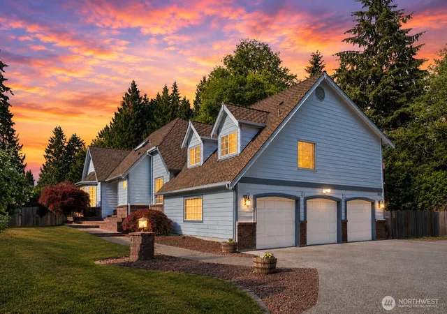 Photo 1 of Contingent at 4033 120th Place Se, Everett, WA 98208 | MLS# NWM2534346 | Listing updated on 2026-09-21