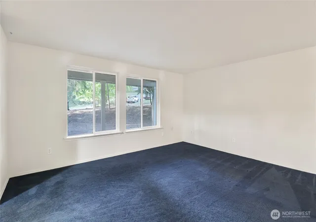 Photo 4 of Sale Pending at 22323 Glenview Ct SE, Yelm, WA 98597 | MLS# NWM2534442 | Listing updated on 2026-09-28