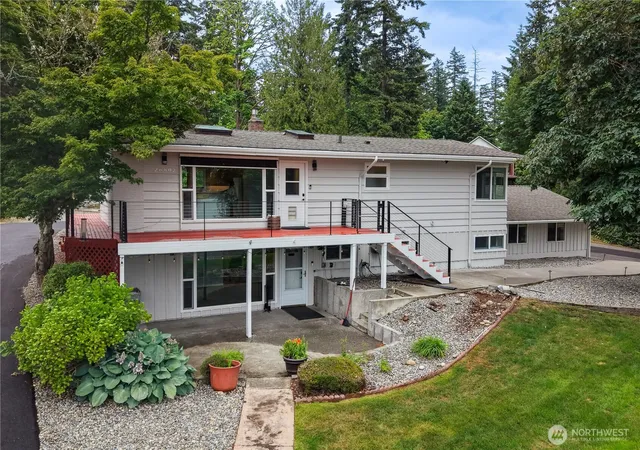 Photo 3 of Sale Pending at 26802 148th Avenue Se, Kent, WA 98042 | MLS# NWM2534450 | Listing updated on 2026-09-25