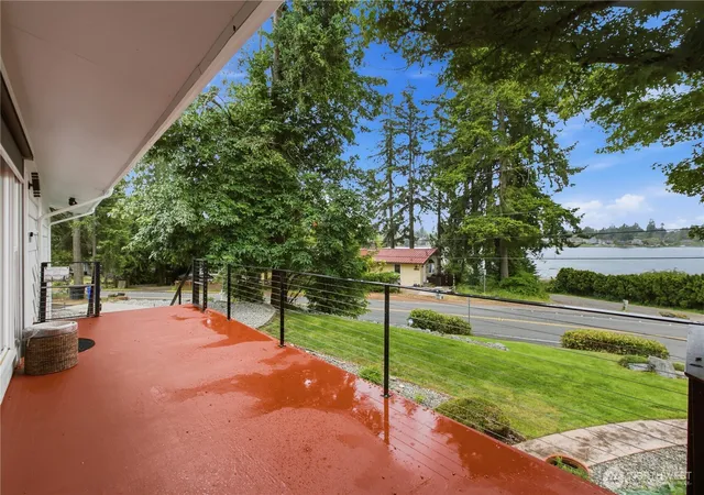 Photo 4 of Sale Pending at 26802 148th Avenue SE, Kent, WA 98042 | MLS# NWM2534450 | Listing updated on 2026-09-25
