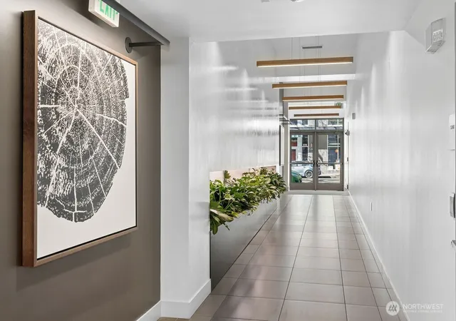 Photo 2 of Condo for sale at 530 Broadway E #311, Seattle, WA 98102 | MLS# NWM2534566 | Listing updated on 2026-10-01