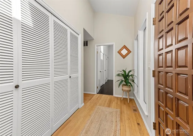 Photo 3 of Condo for sale at 909 30th Street NW #2C, Gig Harbor, WA 98335 | MLS# NWM2534720 | Listing updated on 2026-09-30