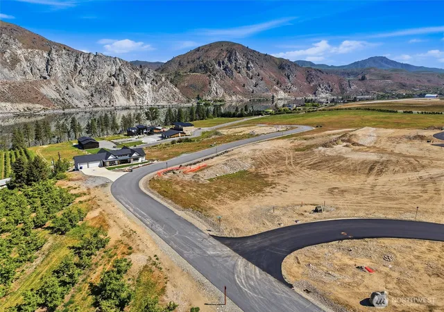 Photo 3 of Land for sale at 9 Cobblestone Dr, Orondo, WA 98843 | MLS# NWM2534826 | Listing updated on 2026-09-21