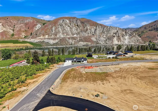 Photo 4 of Land for sale at 9 Cobblestone Dr, Orondo, WA 98843 | MLS# NWM2534826 | Listing updated on 2026-09-21