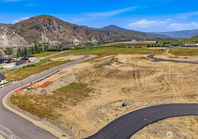 Photo 4 of Land for sale at 15 Cobblestone Dr, Orondo, WA 98843 | MLS# NWM2534831 | Listing updated on 2026-09-21