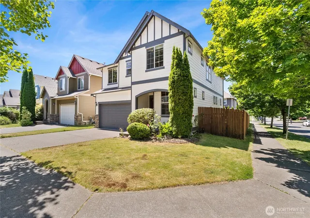 Photo 1 of Single family home for sale at 417 Nine Bark St Nw, Olympia, WA 98502 | MLS# NWM2534844 | Listing updated on 2026-09-29