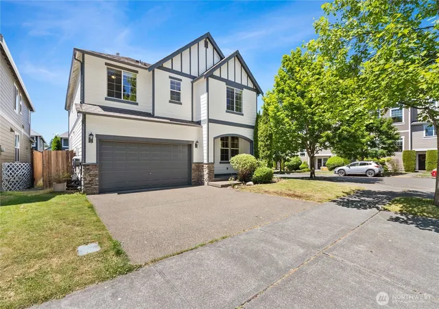 Photo 3 of Single family home for sale at 417 Nine Bark St NW, Olympia, WA 98502 | MLS# NWM2534844 | Listing updated on 2026-09-29