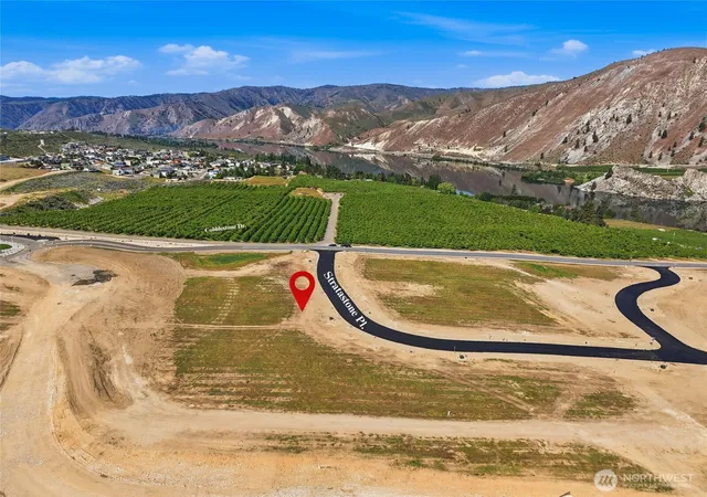 Photo 3 of Land for sale at 34 Stratastone Pl, Orondo, WA 98843 | MLS# NWM2534868 | Listing updated on 2026-09-21