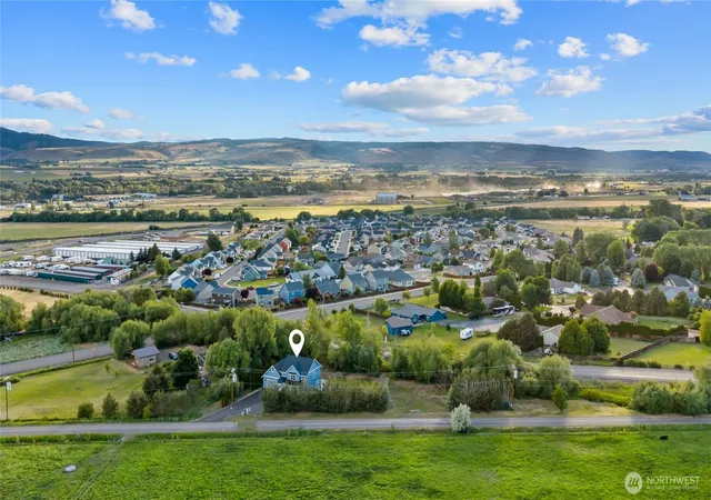 Photo 2 of Single family home for sale at 1603 W Dry Crk, Ellensburg, WA 98926 | MLS# NWM2535507 | Listing updated on 2026-09-21
