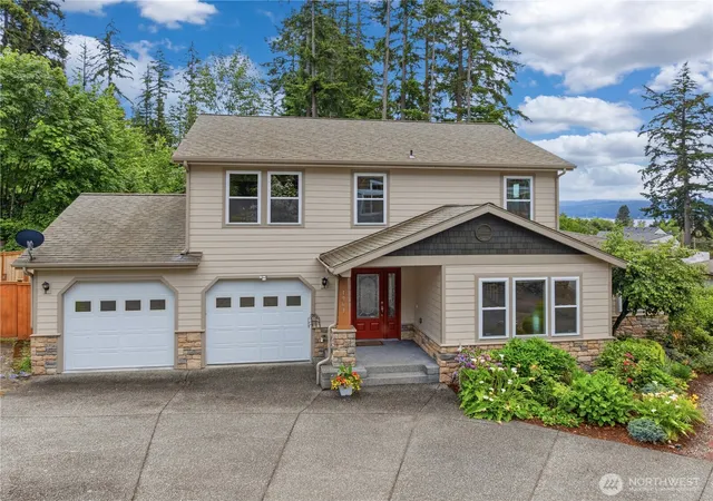 Photo 2 of Single family home for sale at 1963 Nw Rampart Ridge Ct, Bremerton, WA 98311 | MLS# NWM2535610 | Listing updated on 2026-09-21