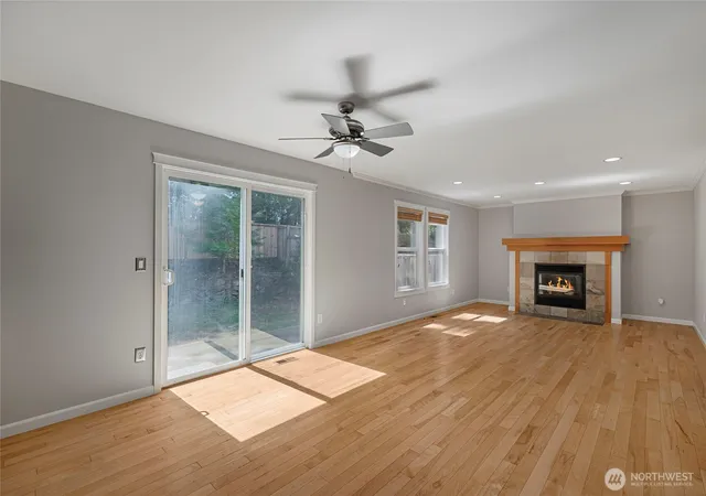 Photo 4 of Single family home for sale at 24233 237th Way SE, Maple Valley, WA 98038 | MLS# NWM2535658 | Listing updated on 2026-10-02