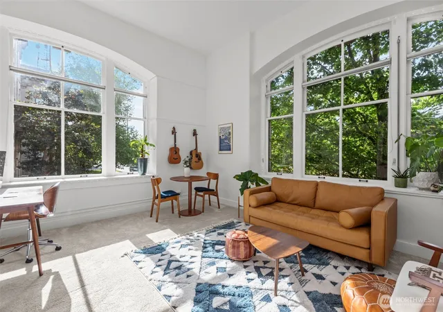 Photo 4 of Condo for sale at 201 Galer St #320, Seattle, WA 98109 | MLS# NWM2535668 | Listing updated on 2026-09-21