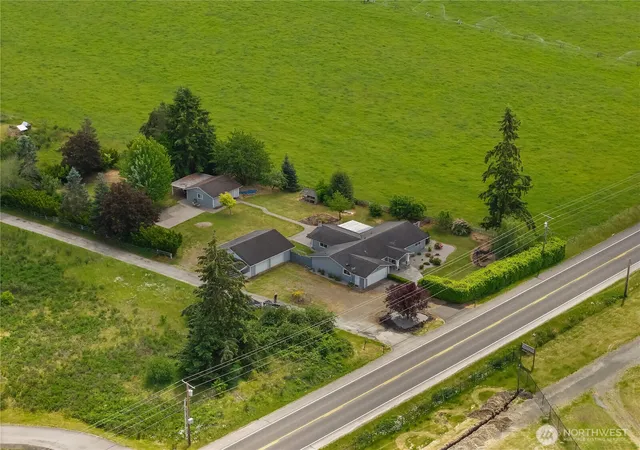 Photo 3 of Sale Pending at 18426 Old Hwy 99 Sw, Rochester, WA 98579 | MLS# NWM2535674 | Listing updated on 2026-09-25