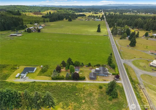 Photo 3 of Sale Pending at 18426 Old Hwy 99 SW, Rochester, WA 98579 | MLS# NWM2535674 | Listing updated on 2026-09-25
