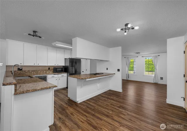 Photo 4 of Sale Pending at 18426 Old Hwy 99 SW, Rochester, WA 98579 | MLS# NWM2535674 | Listing updated on 2026-09-25