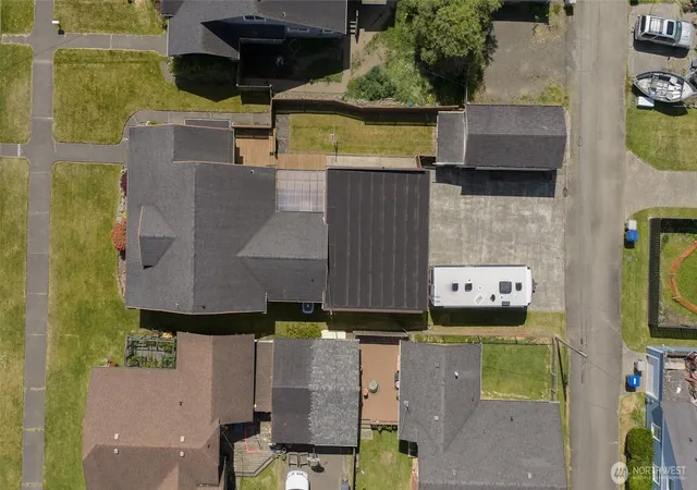 Photo 3 of Single family home for sale at 606 W 4th Street, Aberdeen, WA 98520 | MLS# NWM2535825 | Listing updated on 2026-09-29