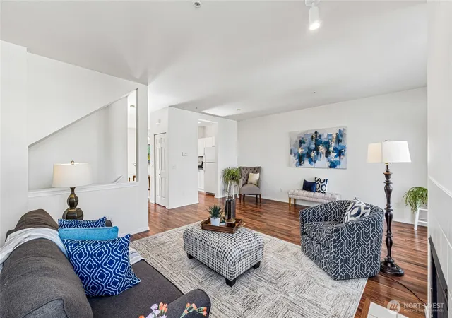 Photo 4 of Townhouse for sale at 11899 NE 163rd Place, Bothell, WA 98011 | MLS# NWM2536194 | Listing updated on 2026-09-21