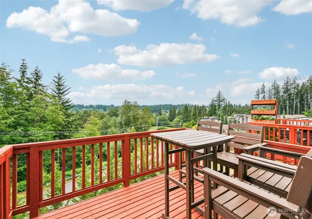 Photo 2 of Townhouse for sale at 1621 Seattle Hl Rd #HH2, Bothell, WA 98012 | MLS# NWM2536279 | Listing updated on 2026-09-21