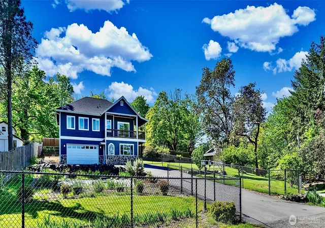 Photo 4 of Single family home for sale at 2608 142nd Avenue SW, Lakebay, WA 98349 | MLS# NWM2536375 | Listing updated on 2026-09-30