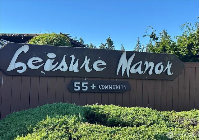 Photo 2 of Manufactured home for sale at 2302 R St Se #140, Auburn, WA 98002 | MLS# NWM2536421 | Listing updated on 2026-09-22