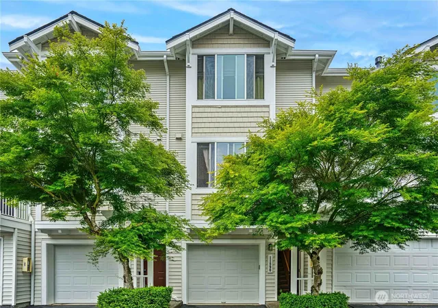 Photo 2 of Single family home for sale at 11890 Ne 163rd Place #22-3, Bothell, WA 98011 | MLS# NWM2536463 | Listing updated on 2026-09-21