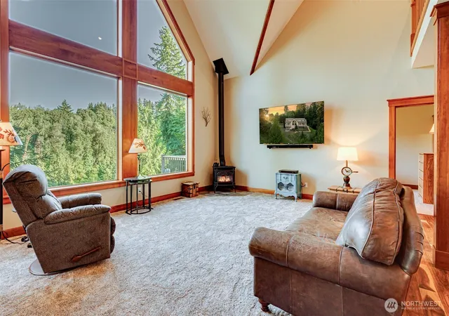 Photo 3 of Sale Pending at 195 Patriot Rd, Woodland, WA 98674 | MLS# NWM2536539 | Listing updated on 2026-09-25