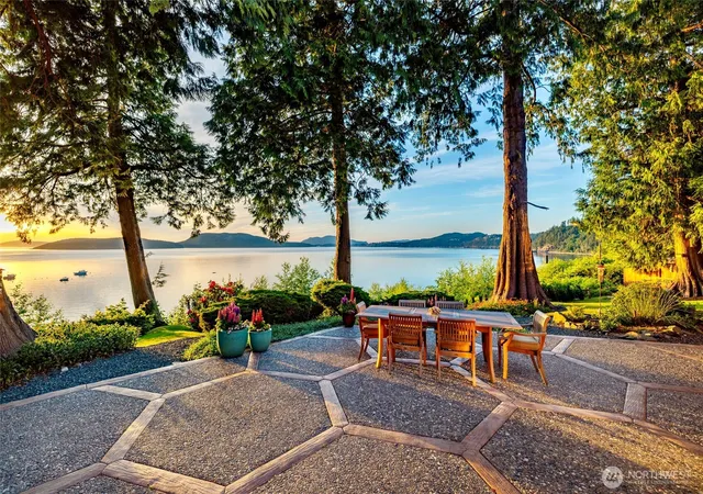 Photo 1 of Single family home for sale at 3559 Biz Point Rd, Anacortes, WA 98221 | MLS# NWM2536542 | Listing updated on 2026-09-21