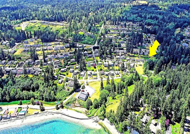 Photo 3 of Single family home for sale at 1212 View St, Camano Island, WA 98282 | MLS# NWM2536753 | Listing updated on 2026-09-21