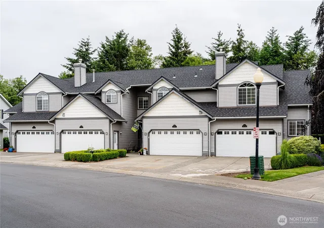 Photo 1 of Townhouse for sale at 2213 James Cir #B, Lynden, WA 98264 | MLS# NWM2536766 | Listing updated on 2026-09-24