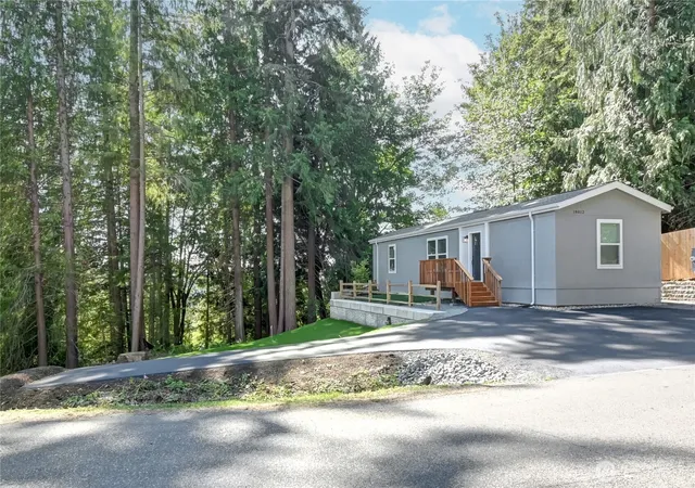 Photo 3 of Sale Pending at 18012 123 Place NE, Arlington, WA 98223 | MLS# NWM2537104 | Listing updated on 2026-09-30