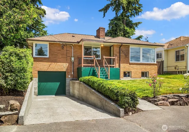 Photo 1 of Single family home for sale at 12742 Palatine Ave N, Seattle, WA 98133 | MLS# NWM2537401 | Listing updated on 2026-09-28