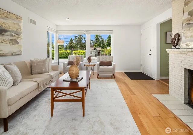 Photo 3 of Single family home for sale at 12742 Palatine Ave N, Seattle, WA 98133 | MLS# NWM2537401 | Listing updated on 2026-09-28