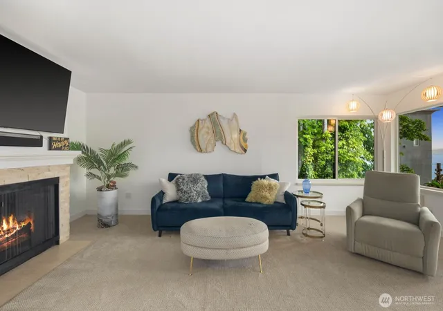 Photo 3 of Condo for sale at 1727 Harbor Ave SW #N401, Seattle, WA 98126 | MLS# NWM2537426 | Listing updated on 2026-09-22