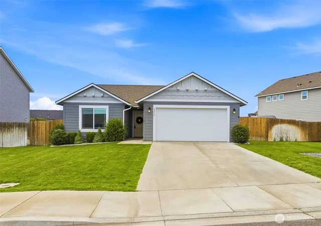 Photo 1 of Sale Pending at 6212 Ramus Ln, Pasco, WA 99301 | MLS# NWM2537488 | Listing updated on 2026-10-01